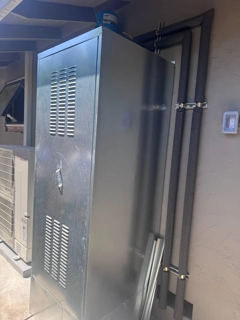 Large equipment cabinet