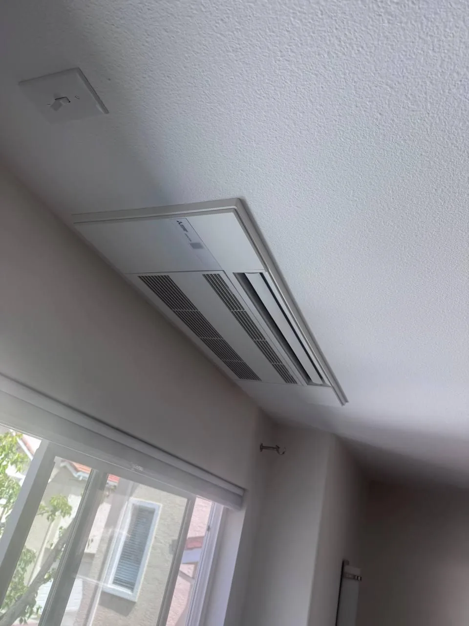 Mitsubishi ceiling cassette