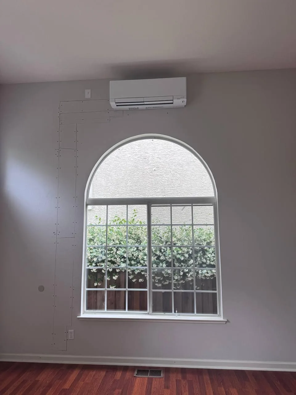 Wall-mounted indoor unit