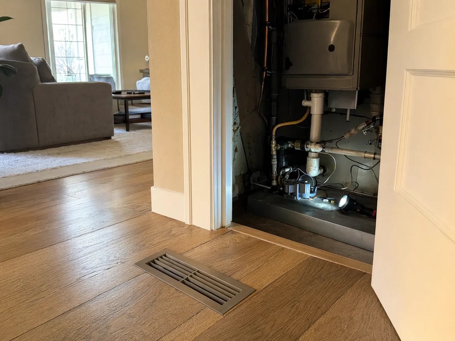 Onzone technician with Cooper & Hunter heat pump install